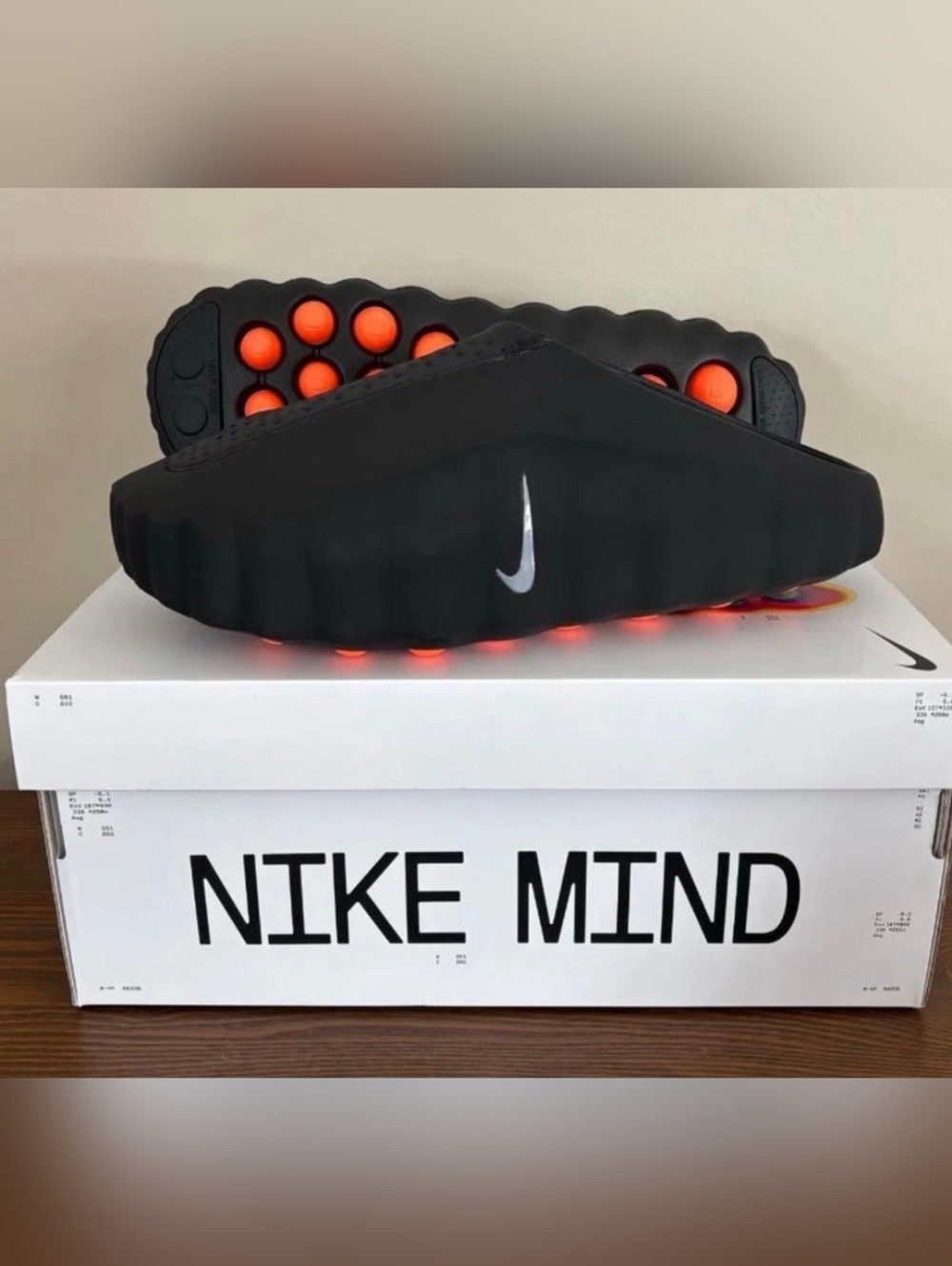 ***RUNS SMALL*** Men's Size 12 Nike Mind 001 Black Chrome Hyper Crimson Slides